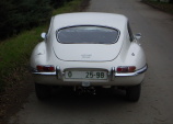 Jaguar E-type /White - 1965/