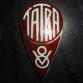 Tatra 87 - Tatra znak - přední kapoty