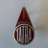 Tatra 600 - TATRA znak - lišty přední kapoty